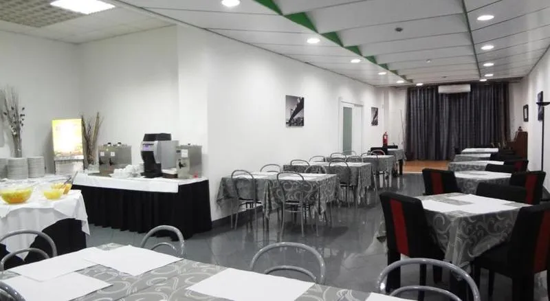 Restaurant, Windsor, Madeira