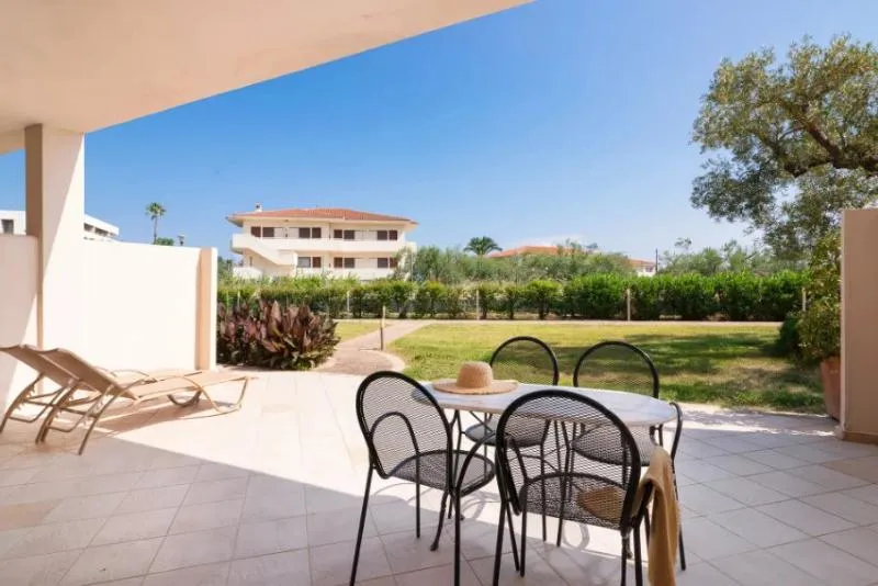 FAMILY ROOM GARDEN VIEW Room, Kassandra Palace SeaSide Resort, Halkidiki