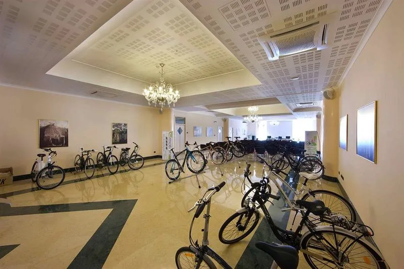 Sports and Entertainment, Ulisse Deluxe Hostel, Naples