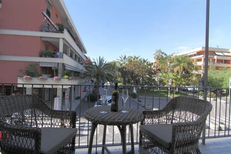Terrace, Hotel Nice, Naples