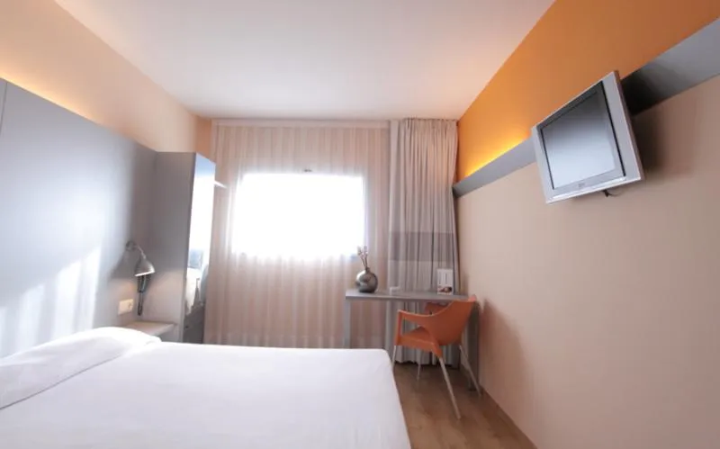 General view, B&B HOTEL Figueres, Costa Brava
