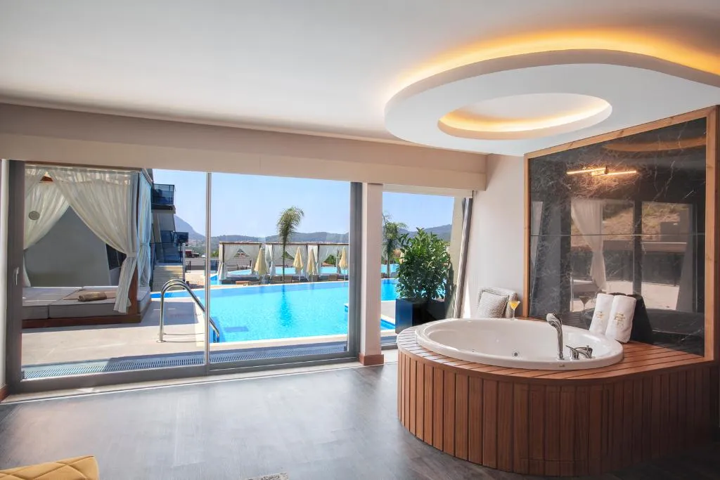 SUITE DELUXE WITH PRIVATE POOL Room, Orka Cove Penthouse & Suite, Dalaman