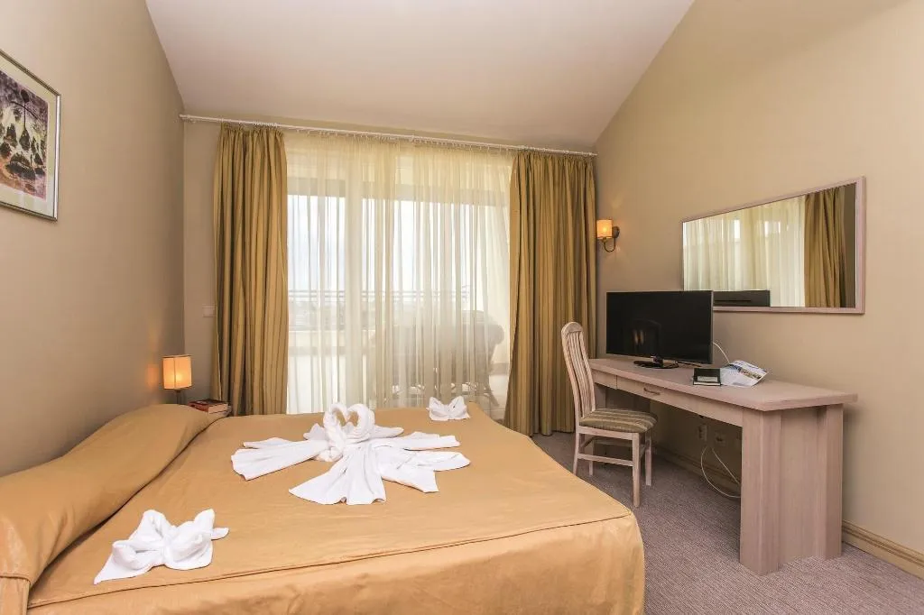 Room, Coral, Bourgas