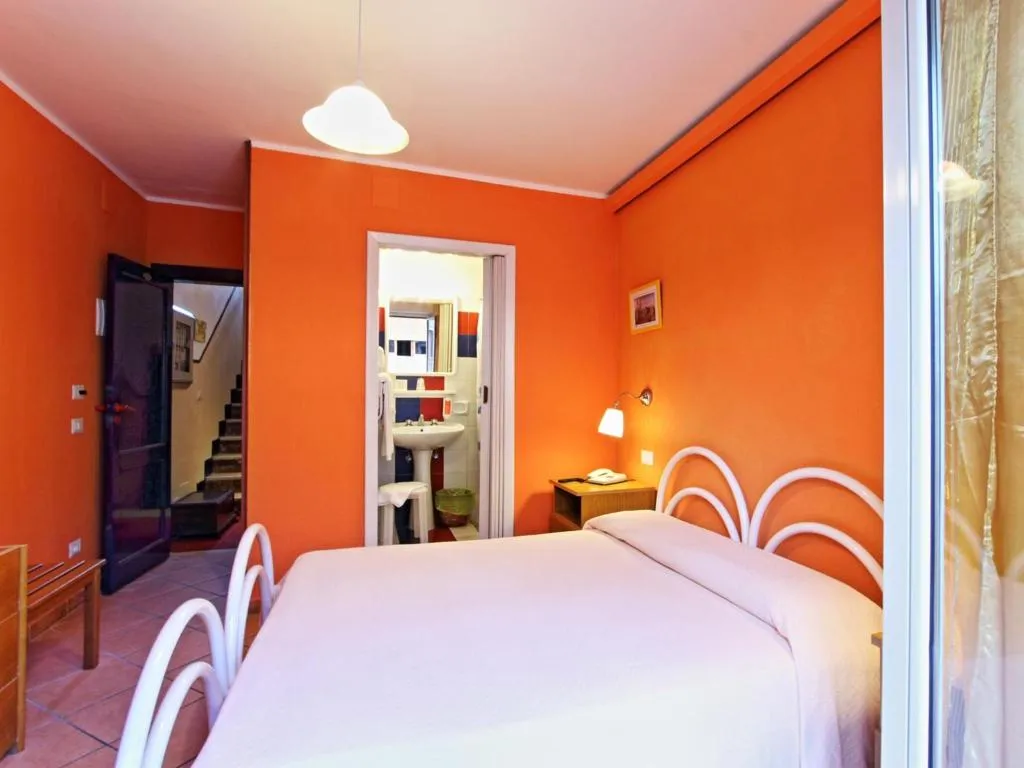 DOUBLE WITH BALCONY Room, Inn Piero, Taormina