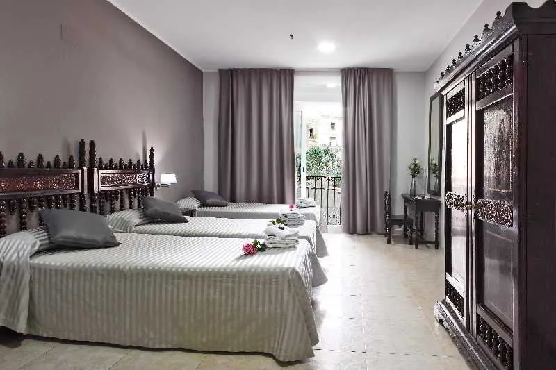 QUADRUPLE STANDARD Room, Ingles, Barcelona