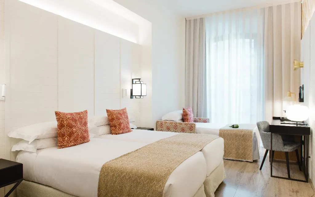 DOUBLE STANDARD Room, Catalonia Molina Lario, Costa Del Sol