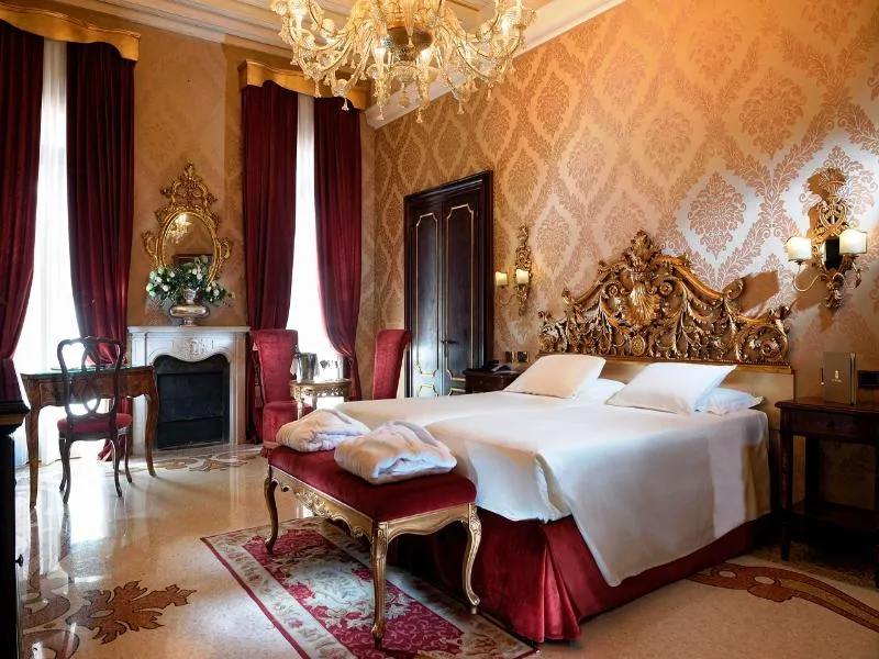 JUNIOR SUITE CLASSIC Room, Ai Reali Hotel, Venice