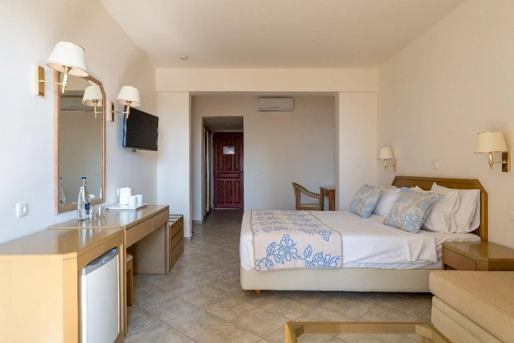 BUNGALOW SUPERIOR Room, Iberostar Waves Creta Panorama & Mare, Crete