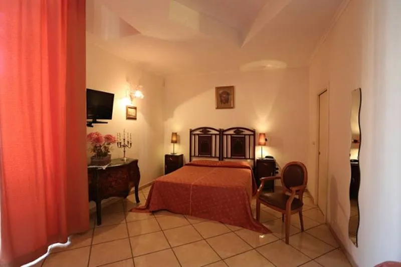 Double or Twin SUPERIOR Room, Bovio Suite, Naples
