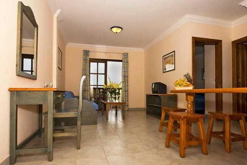 Room, Residencial el Conde, La Gomera
