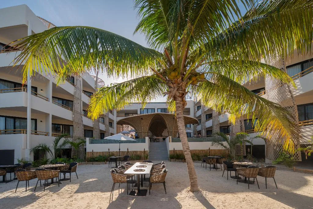 Restaurant, Ana y Jose Hotel & Beach Club Holbox, Cancun Area