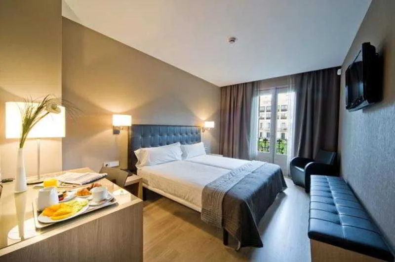 Room, Actual, Barcelona