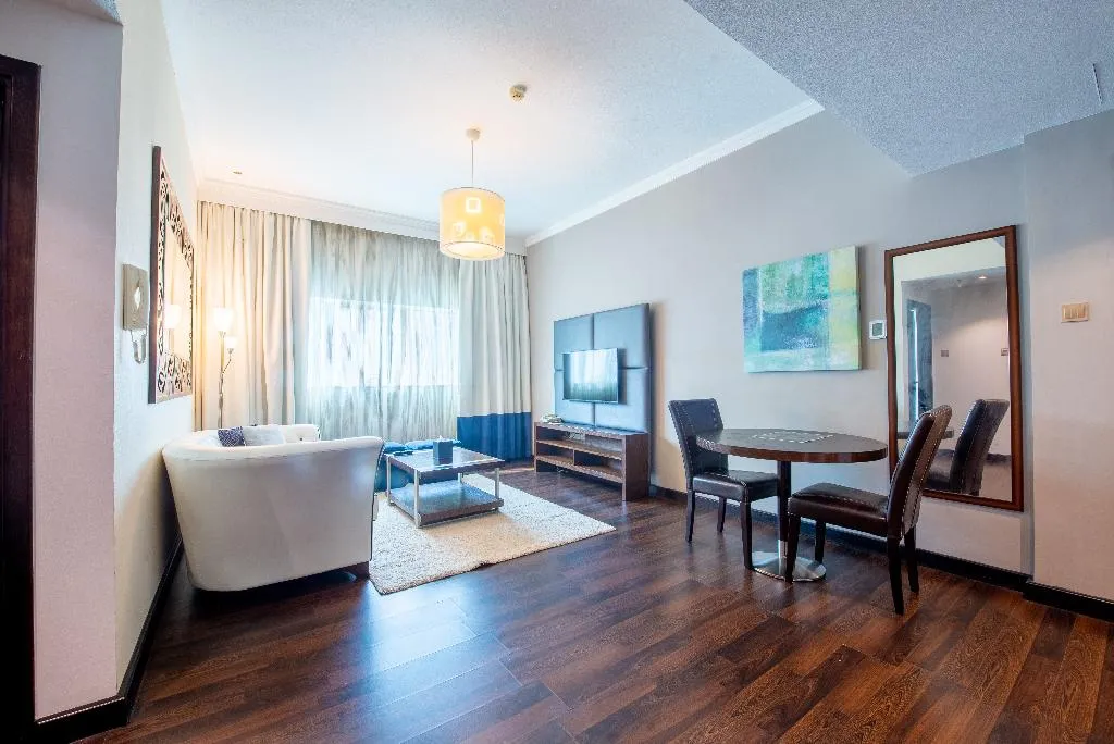 STUDIO EXECUTIVE Room, First Central Hotel Suites, Dubai