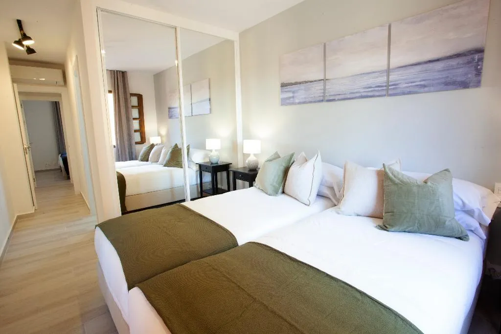 QUADRUPLE TWO BEDROOMS Room, Desert Springs Resort, Costa Almeria