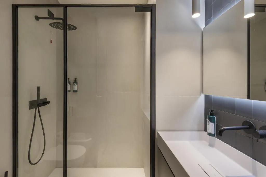 APARTMENT DELUXE Room, Pierre Milano Hotel, Milan