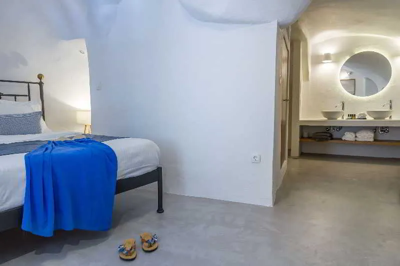 Room, Filotera Suites, Santorini