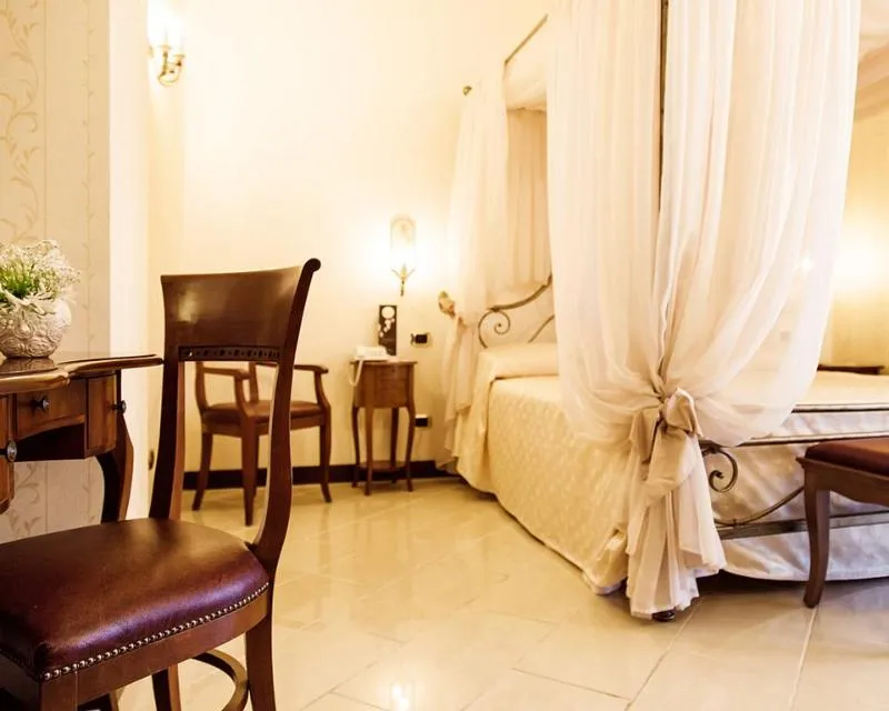DOUBLE DELUXE Room, Diamond Naxos Taormina, Catania