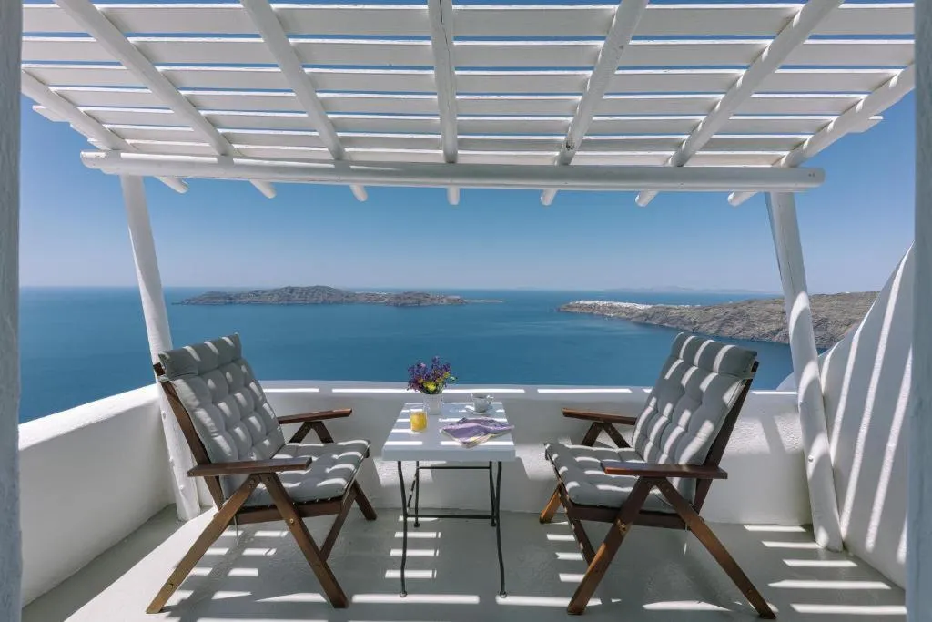 SUITE SUPERIOR WITH DOUBLE BED Room, Afroessa Hotel, Santorini