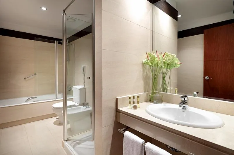 TRIPLE STANDARD Room, Eurostars Palacio Santa Marta, Madrid