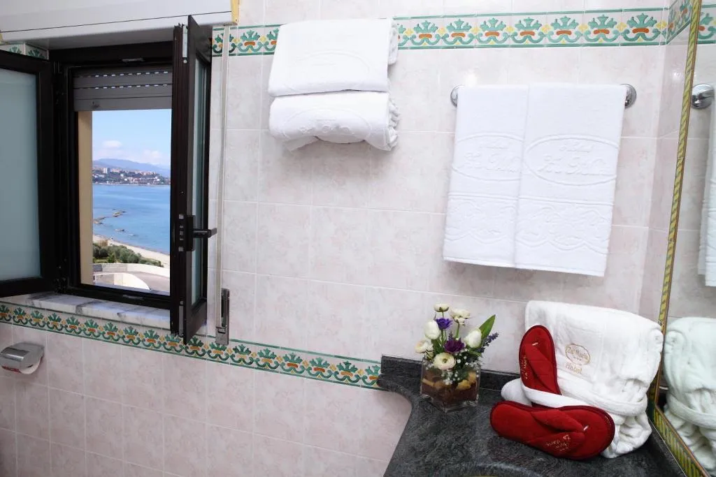 TRIPLE STANDARD Room, Za Maria, Palermo