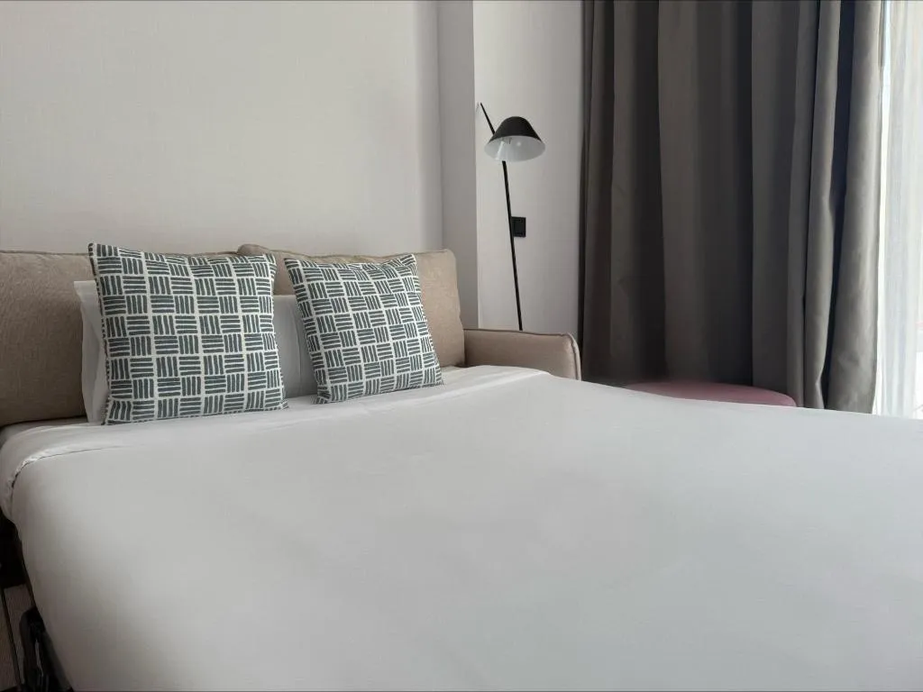 APARTMENT PREMIUM ONE BEDROOM Room, Tembo Barcelona, Barcelona