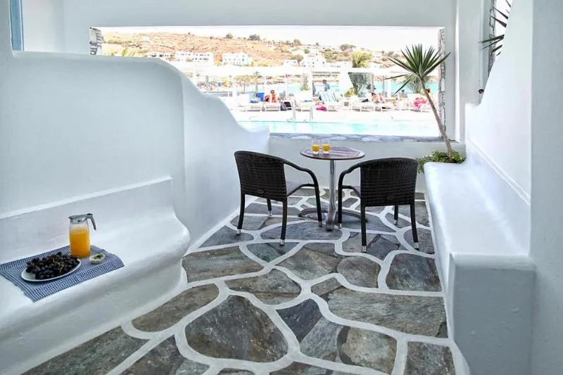 JUNIOR SUITE STANDARD Room, Petinos Beach, Mykonos