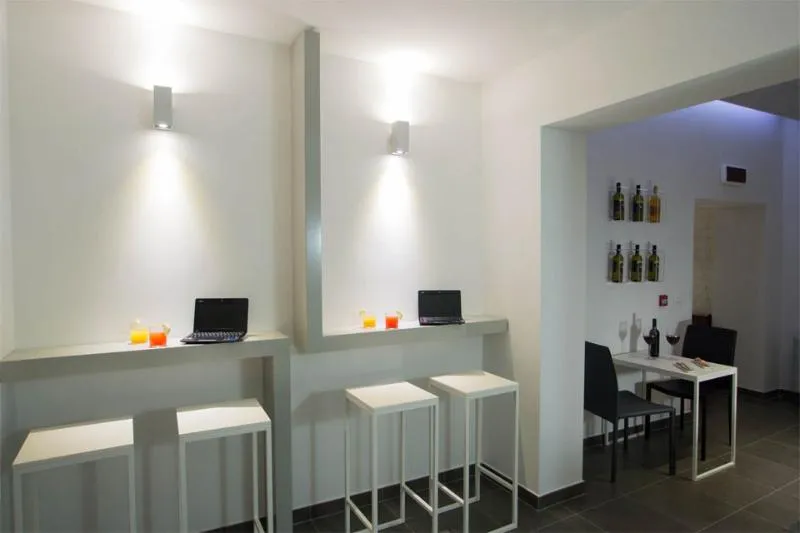 Bar, Santa Brigida, Naples