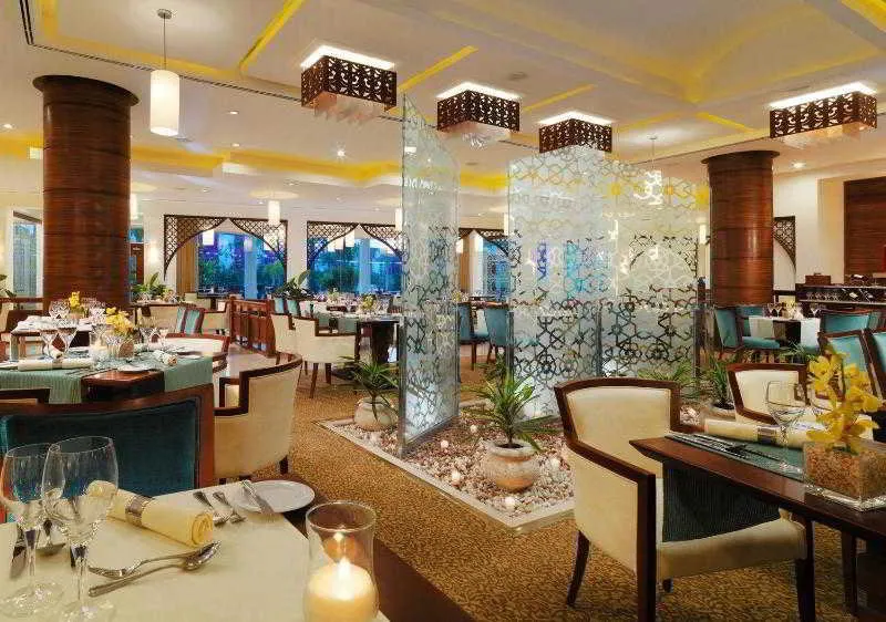 Restaurant, Helnan Dream Land & Conference Center, Cairo