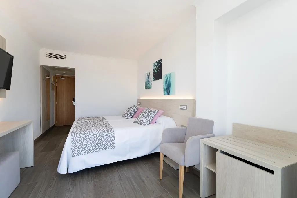 DOUBLE STANDARD Room, Timor, Majorca
