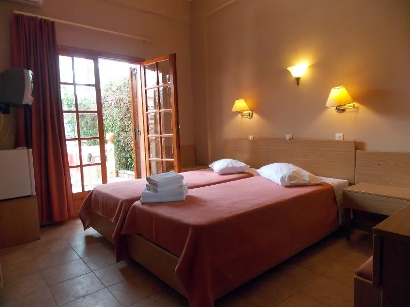 Double or Twin GARDEN VIEW Room, Castella Beach, Athens