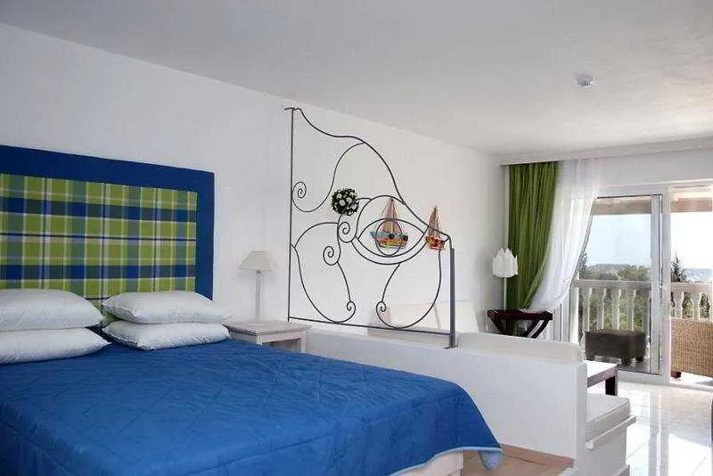 Room, Belvedere Gerakas Lux. Suites, Zante