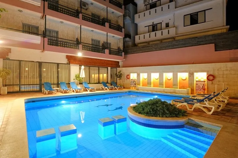 Pool, Agrabella, Crete