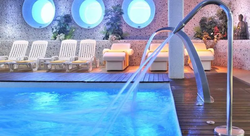 Pool, GHT Oasis Tossa & Spa, Costa Brava