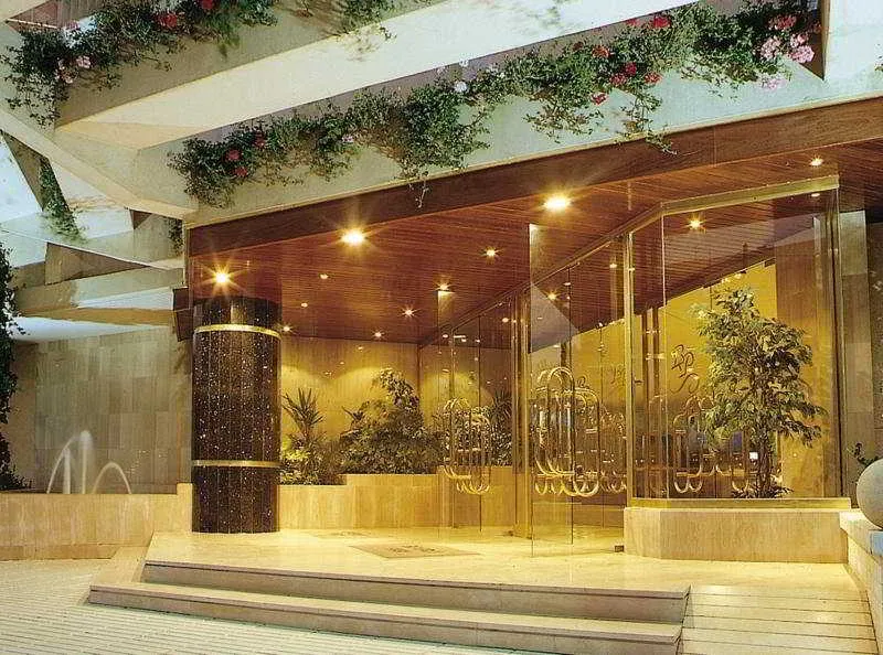 Lobby, Beverly Park, Costa Brava