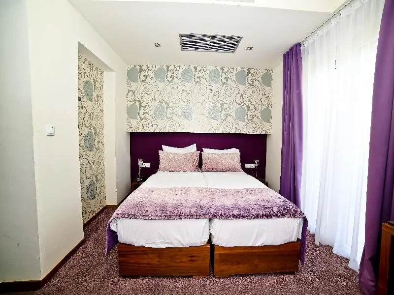 DOUBLE CLASSIC Room, Classic Hotel Gala Split, Split