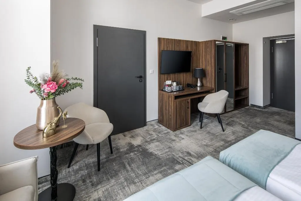 Double or Twin CLASSIC DELUXE Room, Dream Boutique Aparthotel, Krakow