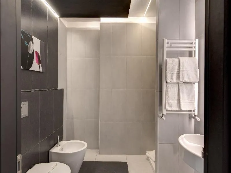 Room, WarmtHotel, Rome