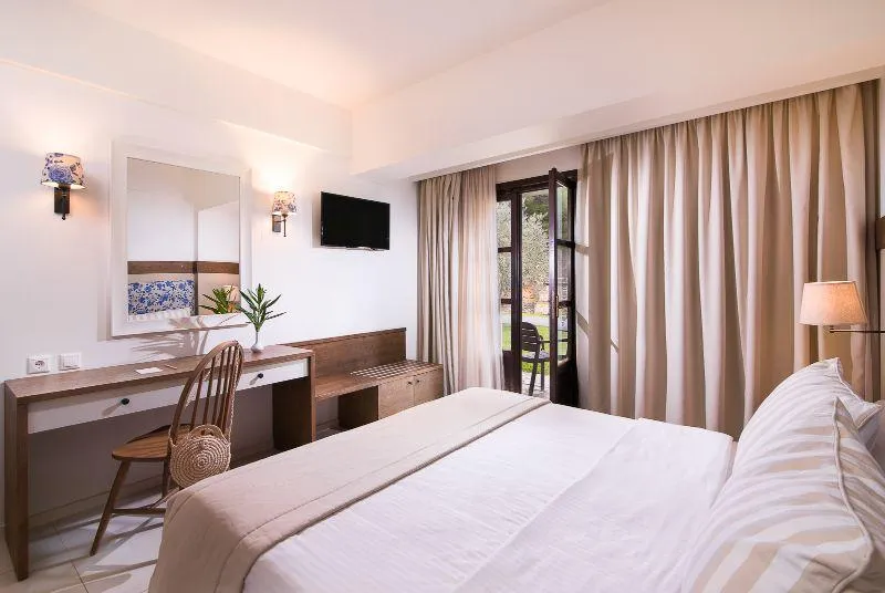 Double or Twin PREMIUM Room, Simantro Resort, Halkidiki