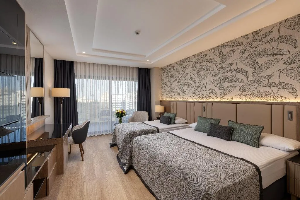 DOUBLE SUPERIOR Room, Miracle Resort, Antalya