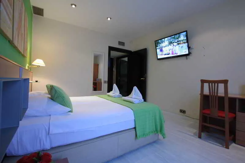 Room, Gaudi Residence, Barcelona