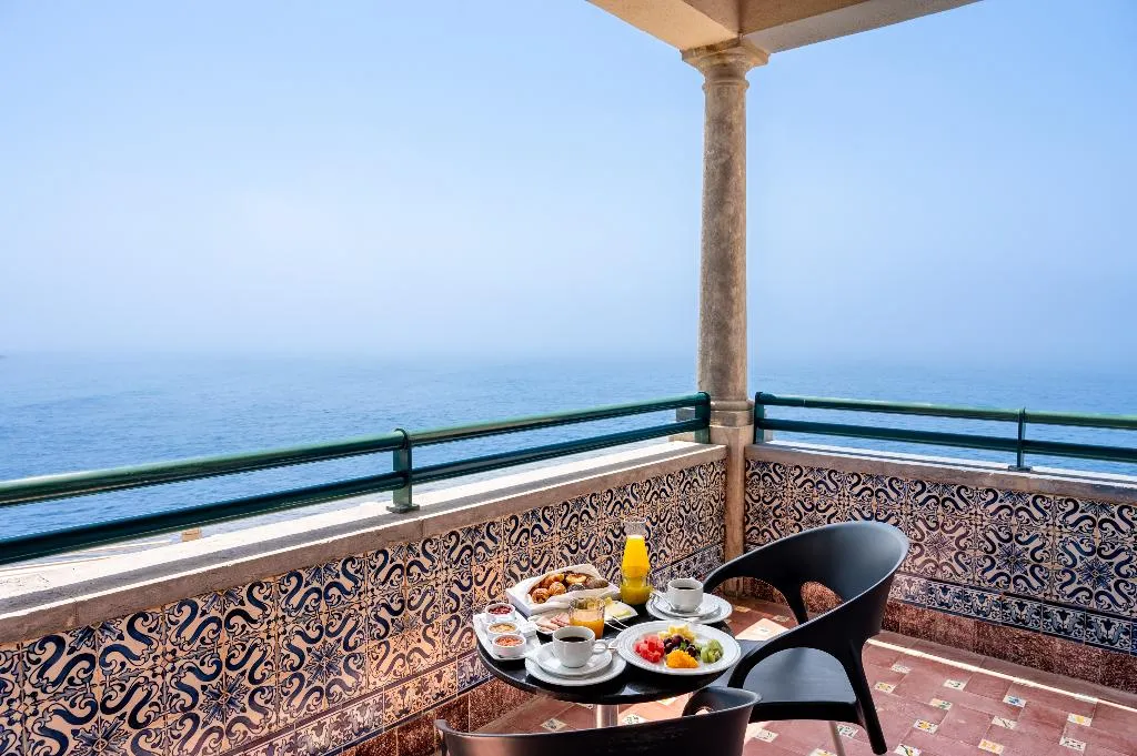 DOUBLE SINGLE USE SEA VIEW WITH BALCONY Room, Vila Gale Ericeira, Lisbon