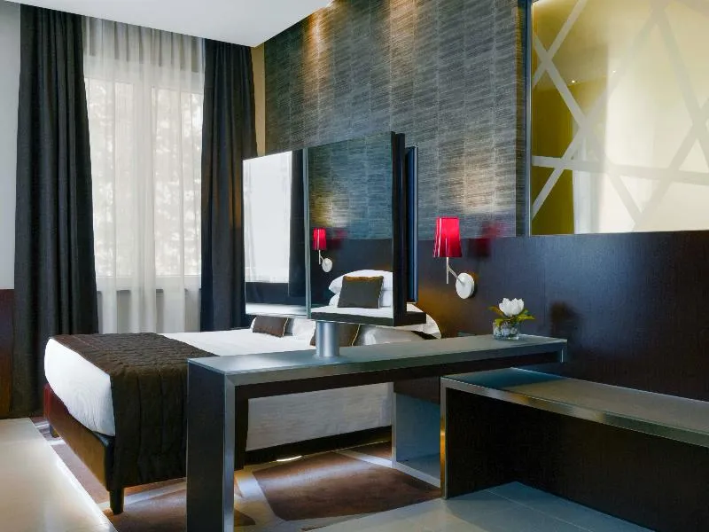 JUNIOR SUITE STANDARD Room, Hotel Manin Milano, Milan