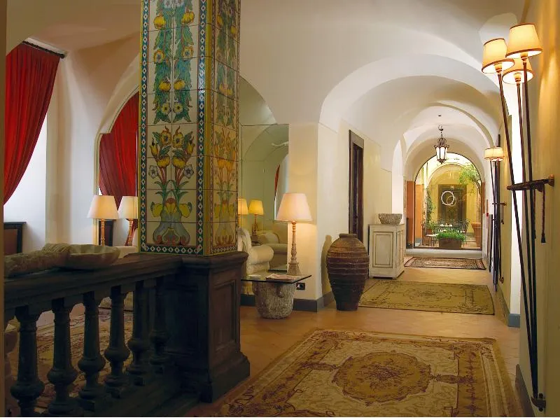 Lobby, San Francesco Al Monte, Naples
