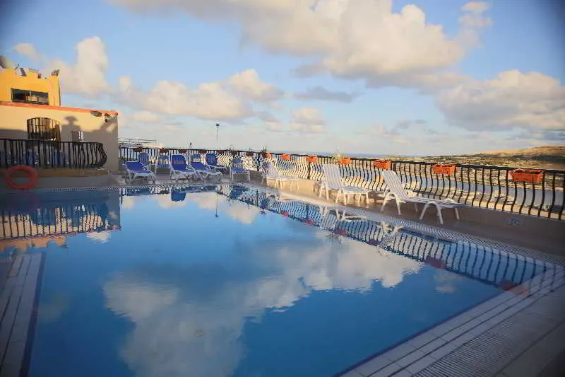Pool, Soreda Hotel, Malta