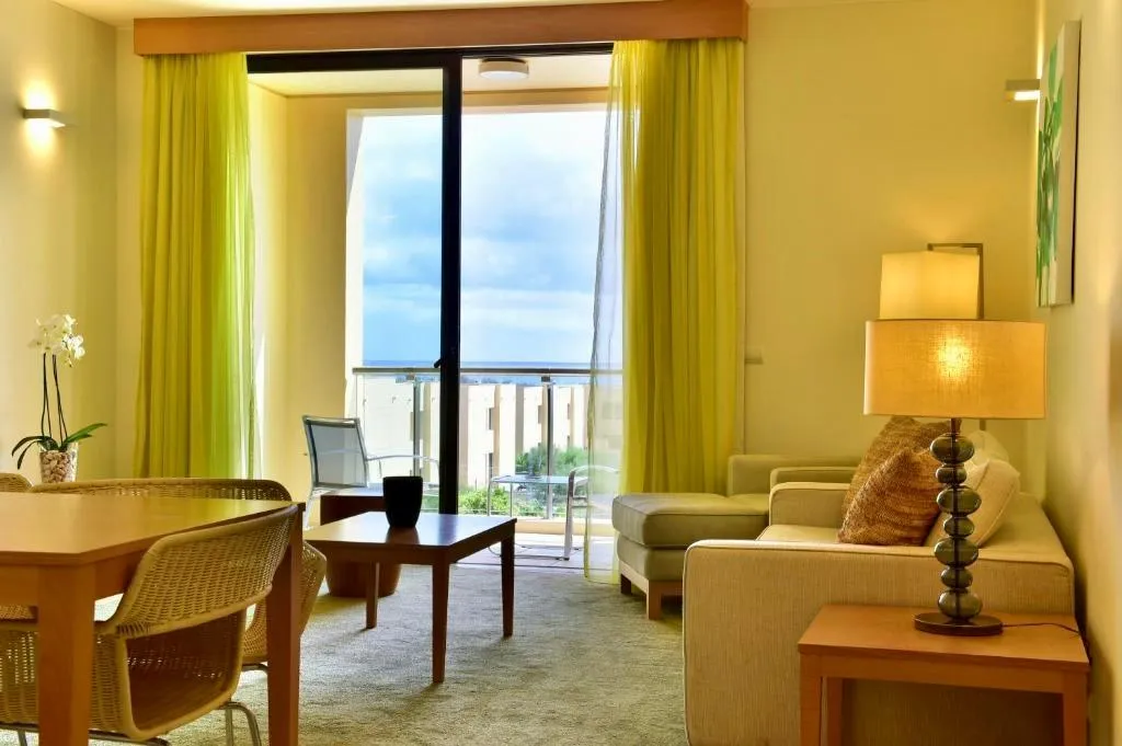 APARTMENT FOUR BEDROOMS Room, The Navigator Colombus All Inclusive, Porto Santo