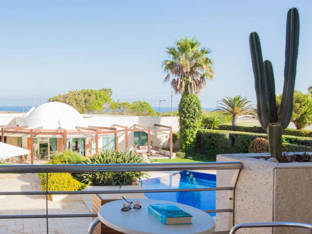 APARTMENT PARTIAL SEA VIEW Room, Pontalaia, Algarve
