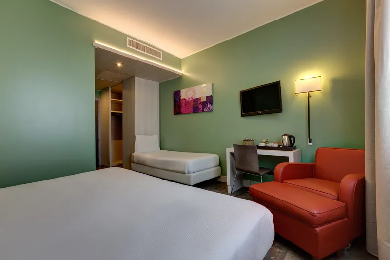 TRIPLE STANDARD Room, Klima Hotel Milano Fiera, Milan