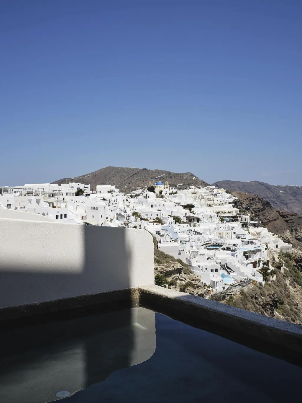 JUNIOR SUITE ONE BED Room, Andronis Luxury Suites, Santorini