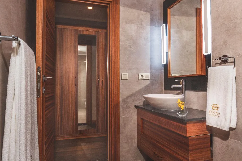 SUITE DELUXE KING BED Room, Orka Cove Penthouse & Suite, Dalaman