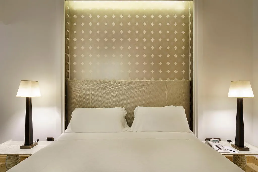 DOUBLE SINGLE USE SUPERIOR Room, Romano Palace, Catania